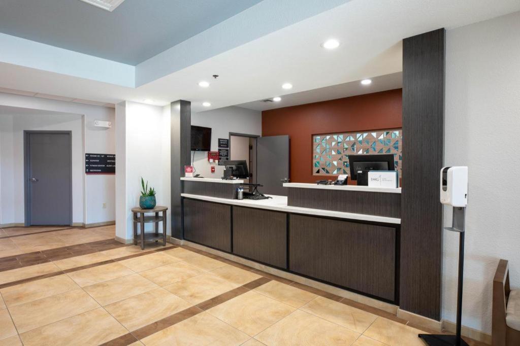 Candlewood Suites Saint Joseph By Ihg Dış mekan fotoğraf
